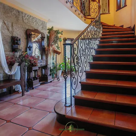 Casa Com Piscina Cinema Discoteca Ginasio Ermegil